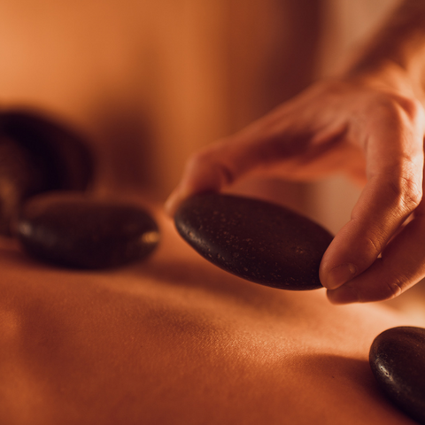 🎁 Father’s Day Special – 30-Minute Complimentary Massage